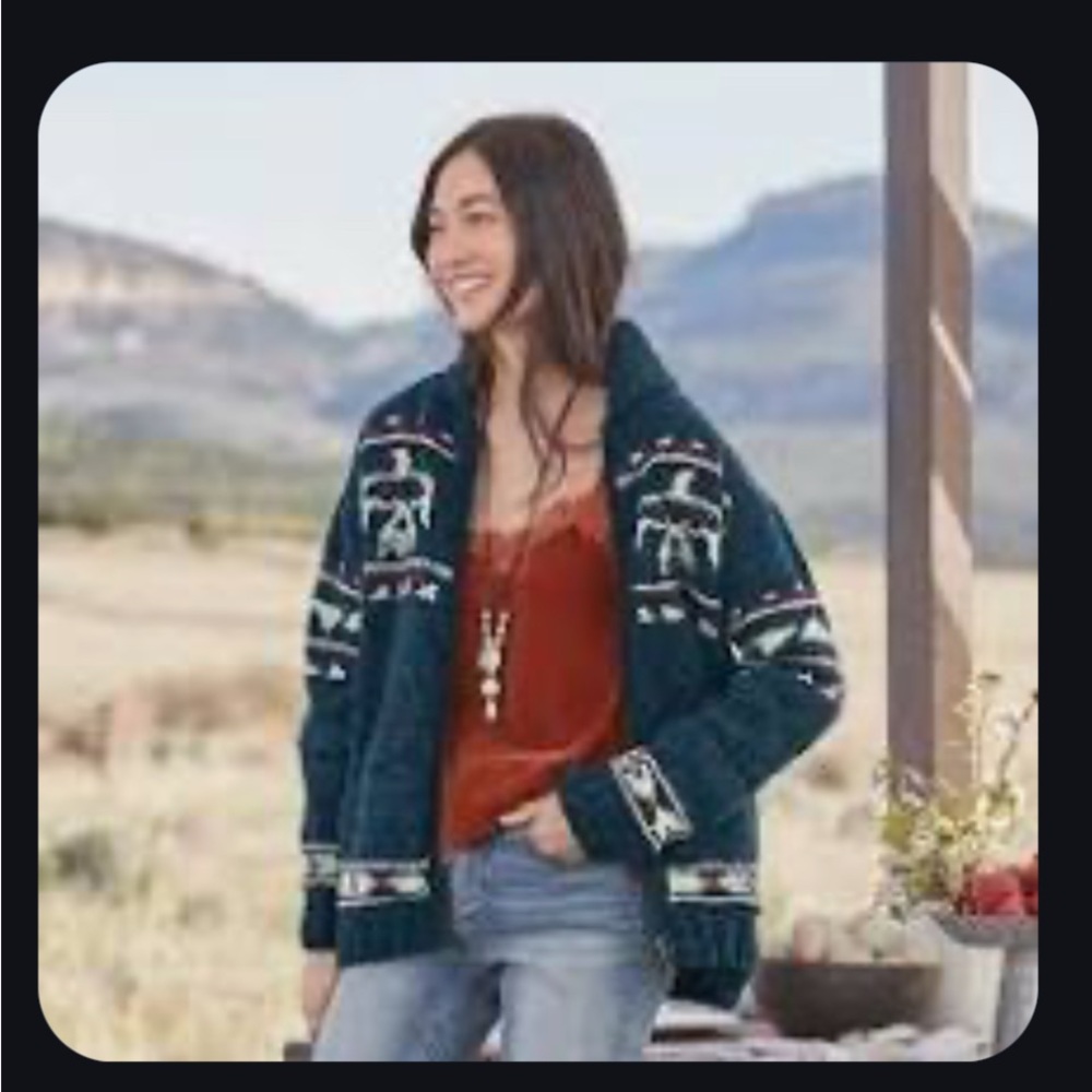 Beautiful Sundance Cowichan Sweater Eagle Cardigan Wool New NWOT